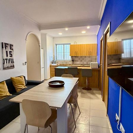 Apartamento Turistico Ciudad Jardin - Nervion. Севілья Екстер'єр фото